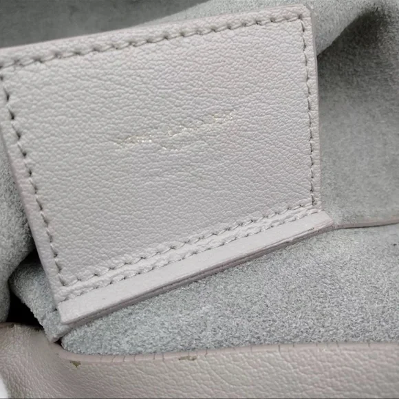 Pre-Owned YVES SAINT LAURENT Toy Supple Leather Shopping Tote Bag Gray - Picture 8 of 9